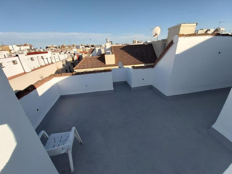 Luminoso Apartamento En El Centro, Con Mucho Arte Siviglia Esterno foto
