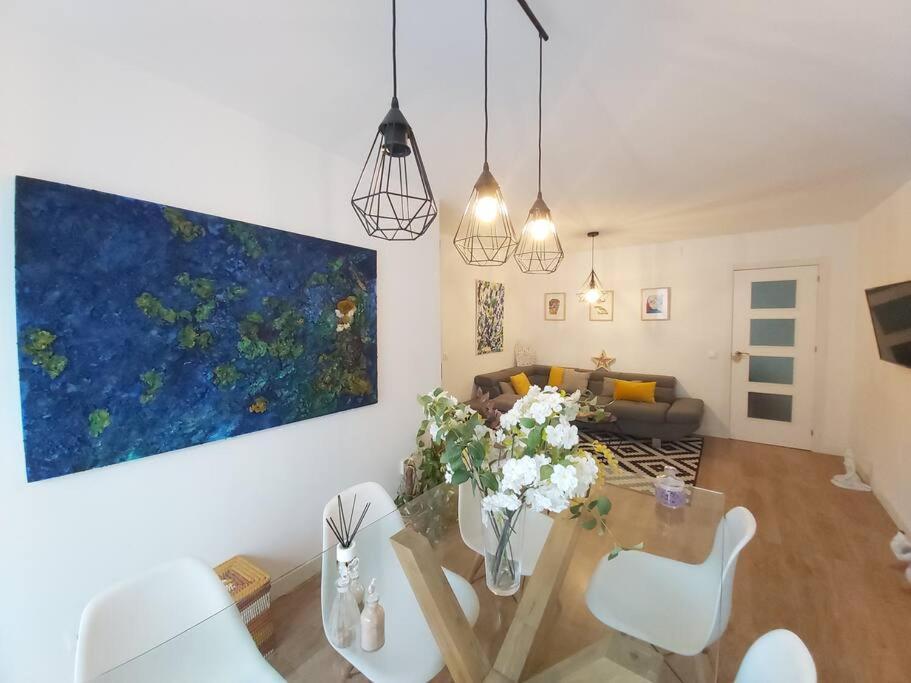 Luminoso Apartamento En El Centro, Con Mucho Arte Siviglia Esterno foto
