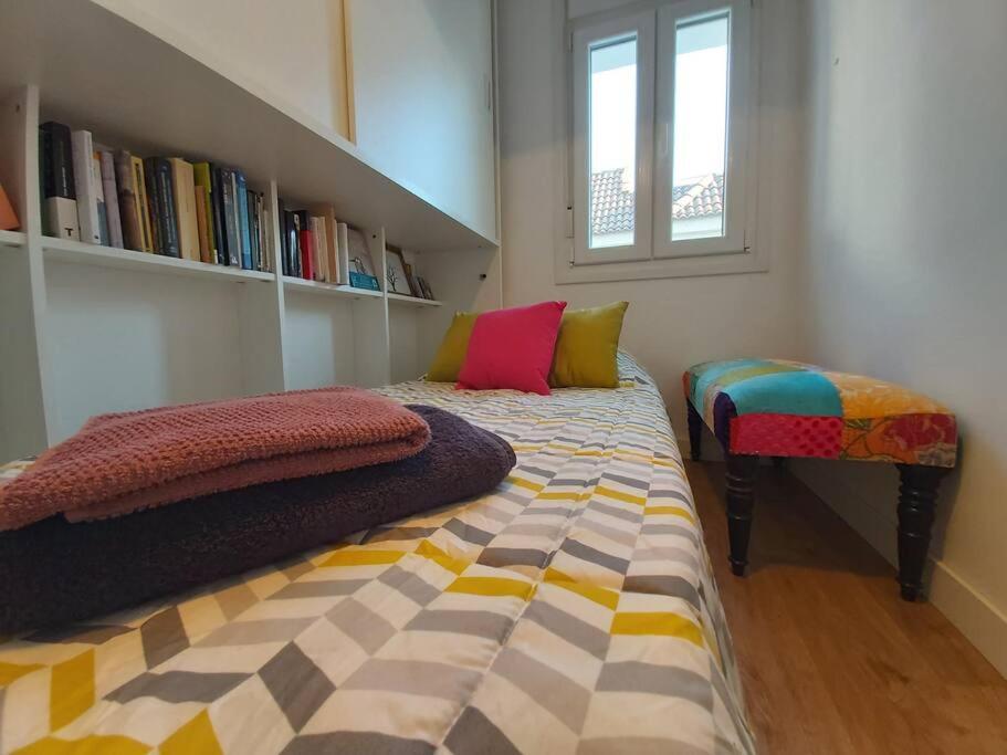 Luminoso Apartamento En El Centro, Con Mucho Arte Siviglia Esterno foto
